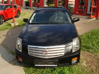 2003 - 07  CADILLAC CTS - čelní okno