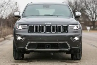 2016 - 20  JEEP GRAND CHEROKEE - čelní okno