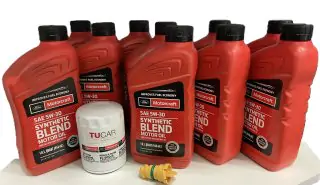 Sada Motorcraft oleje 5W30 2021-2024 Mustang 5.0L