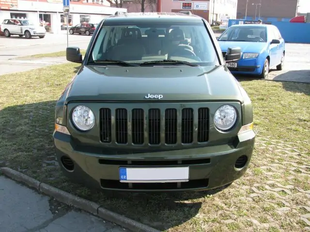 2007 - 17 Jeep Patriot - čelní okno