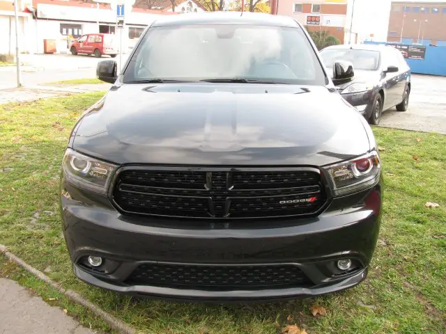  2016 - 25  DODGE DURANGO - čelní okno